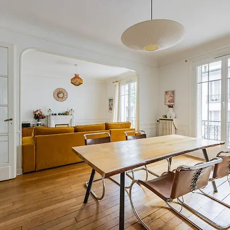 Parc Montsouris - In A Pretty Square - 2 Bedrooms Paryż