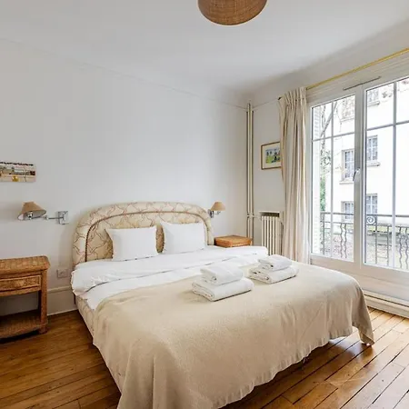 Parc Montsouris - In A Pretty Square - 2 Bedrooms Apartament